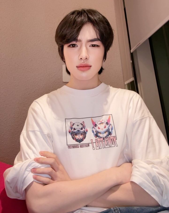 벼락 tweet media