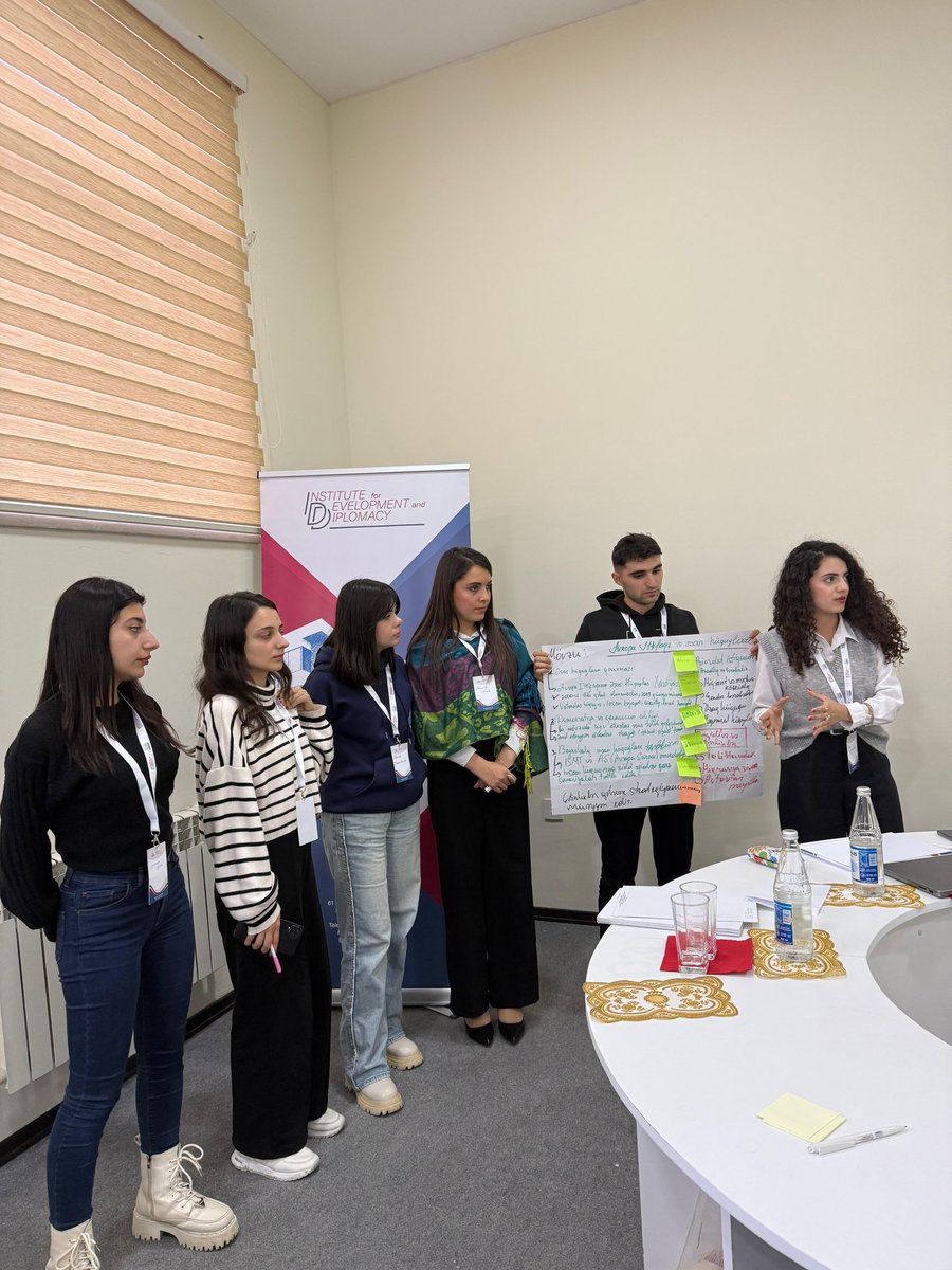 IDD_ADA's tweet image. ➡️This training aimed to enhance participants’ written and verbal communication skills, presentation techniques, and project writing abilities—key competencies essential for success in professional and personal endeavors.
#IDDinRegion #Trainingforprofessionals #studentdevelopment