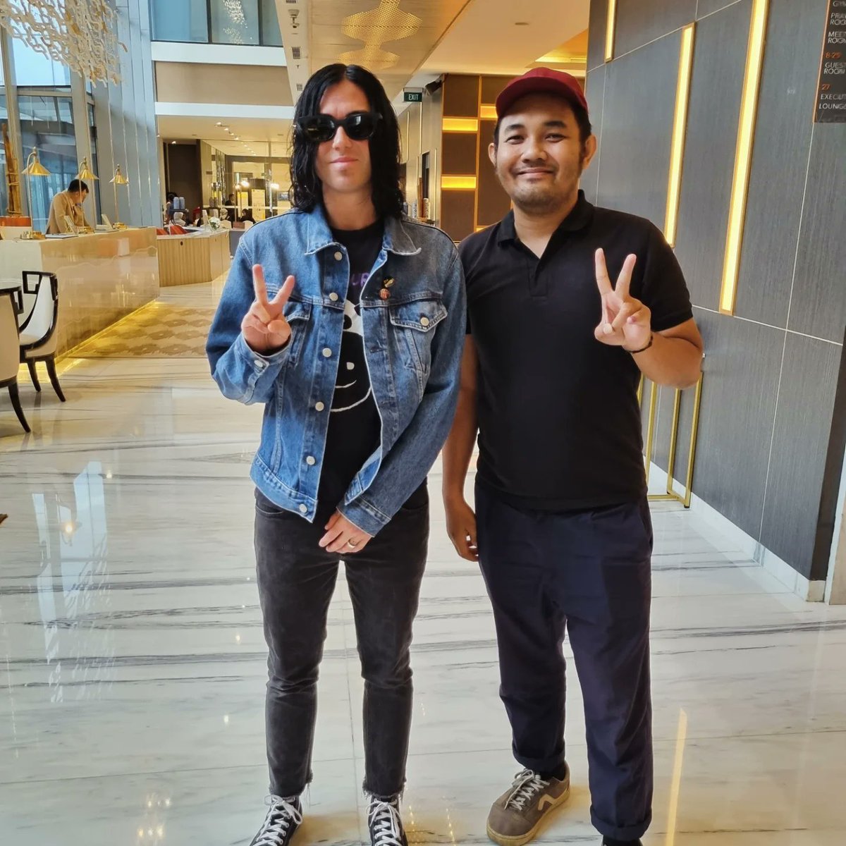 One of my fav singer from the band called sleeping with sirens.