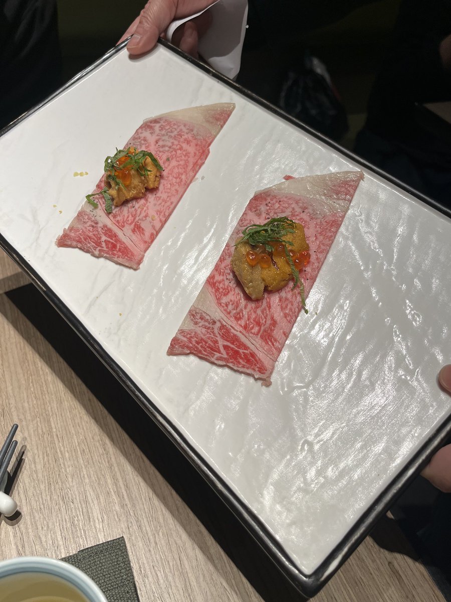 Kingwolfuck's tweet photo. 感冒+生理期轮番轰炸😷
等我痊愈了一定要吃顿好的 https://t.co/XGK1V8zFq1
