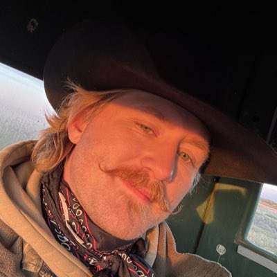 WorksDakota's tweet photo. #NewProfilePic https://t.co/Z1djIQ7CFr
