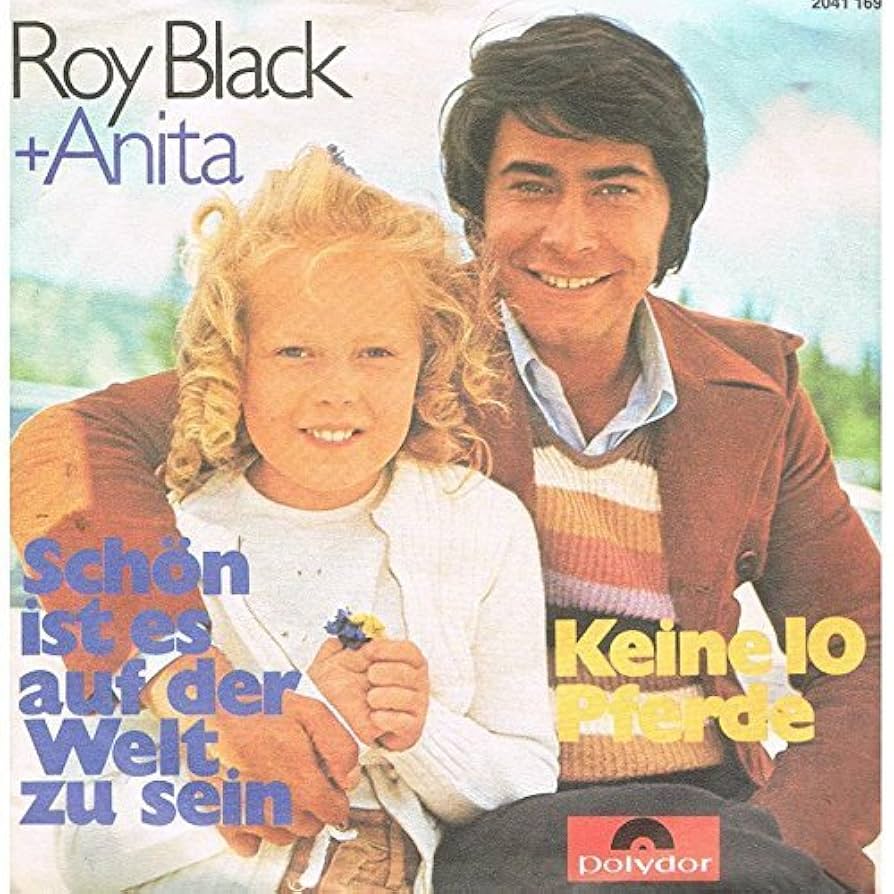 LocoFM's tweet photo. Willem van den Beld hoor je vandaag weer  met Ochtendmix en Mannetje van de Radio van 08.00 tot 12.00 uur via de frequenties van Regioradio LocoFM  oa https://t.co/WueNBcw4Jl   Je kunt weer 2 mooie waardebonnen winnen t.w.v. 200 euro in het spelletje "Wie of wat ben ik" https://t.co/wePwTSn2qb