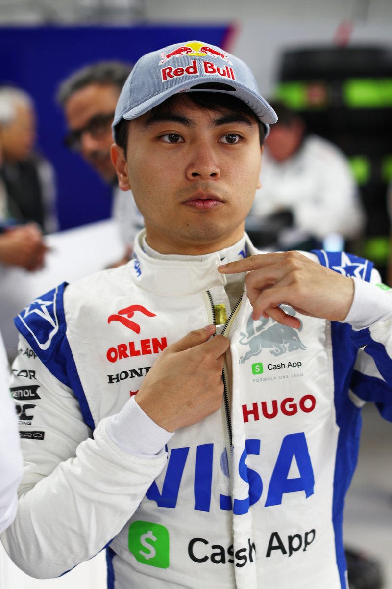 【F1】岩佐歩夢 選手サイン　早い者勝ち Yahoo!オークション - 岩佐 歩夢 直筆サイン入り RED BULL