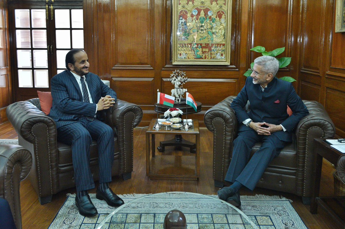 Dr. S. Jaishankar (@drsjaishankar) on Twitter photo Glad to receive <a href="/KhalifaAlharthy/">Khalifa Alharthy</a>, Under Secretary for Political Affairs of Oman today.
Noted our wide - ranging cooperation and new opportunities in trade, investments, technology, and space.
🇮🇳 🇴🇲 Glad to receive <a href="/KhalifaAlharthy/">Khalifa Alharthy</a>, Under Secretary for Political Affairs of Oman today.
Noted our wide - ranging cooperation and new opportunities in trade, investments, technology, and space.
🇮🇳 🇴🇲