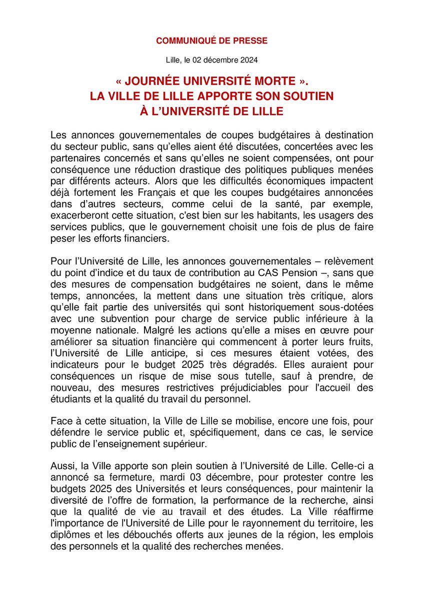 Martine Aubry (@martineaubry) on Twitter photo Les universités de 🇫🇷 se mobilisent pour alerter sur leurs difficultés financières, qui seront accentuées par les coupes budgétaires voulues par l’État. La formation,la recherche &l’insertion professionnelle,missions du service public,sont en danger!
Total soutien à <a href="/univ_lille/">Université de Lille</a>! Les universités de 🇫🇷 se mobilisent pour alerter sur leurs difficultés financières, qui seront accentuées par les coupes budgétaires voulues par l’État. La formation,la recherche &l’insertion professionnelle,missions du service public,sont en danger!
Total soutien à <a href="/univ_lille/">Université de Lille</a>!