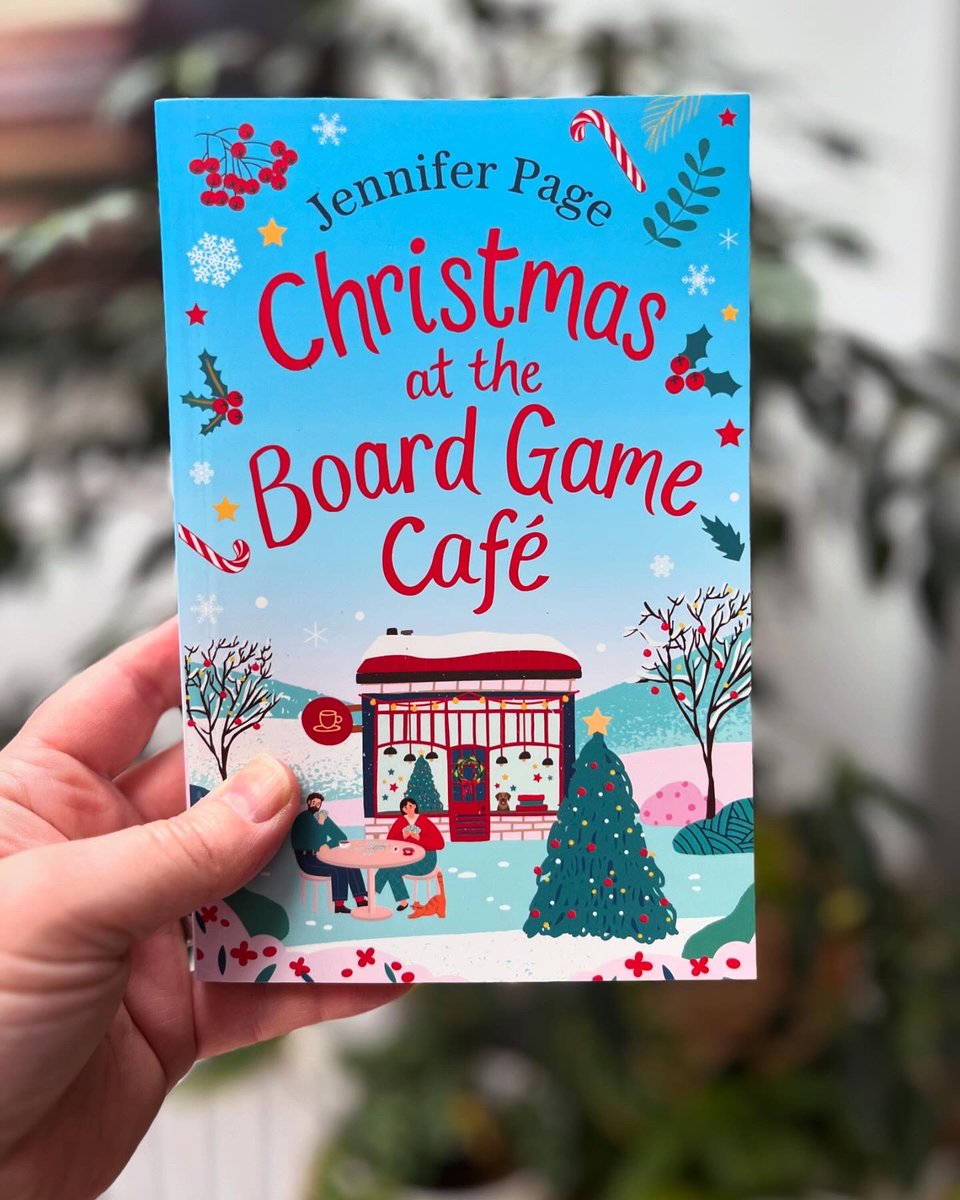 travels_along's tweet photo. Today my #SquadpodReview is up for #ChristmasAtTheBoardGameCafe @jenpagewrites @HoZ_Books @Squadpod3
This is super Christmassy and utterly full of joy!
Full review on insta ⬇️⬇️⬇️
https://t.co/Ri6KGTu26Z https://t.co/ERVZDDuPkg