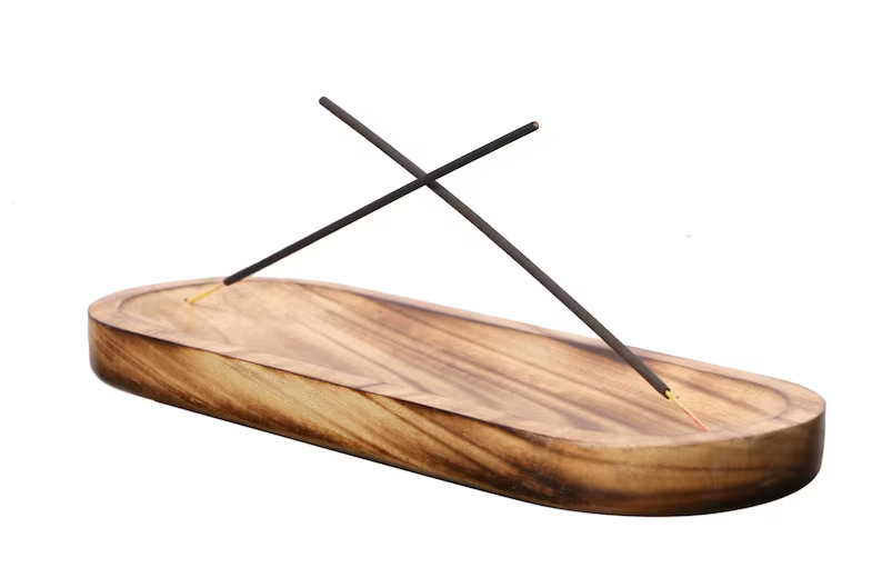 qualitycrafts0's tweet photo. Bring a natural touch to your meditation practice with our handmade wooden incense holder for sticks. This holder adds an elegant touch to your décor while providing a functional way to burn incense.
#SmallBusiness #quality #woodworking #Wood https://t.co/zo8OfSUD9u