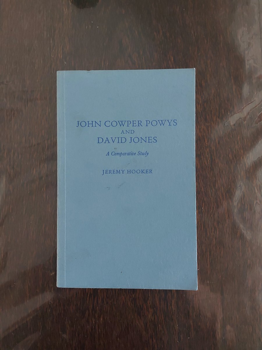 Liam Guilar (@liamguilar) on Twitter photo Second hand treasure. A fascinating essay from 1979 comparing two of my favourite writers. <a href="/davidjonessoc/">David Jones Society</a> Second hand treasure. A fascinating essay from 1979 comparing two of my favourite writers. <a href="/davidjonessoc/">David Jones Society</a>