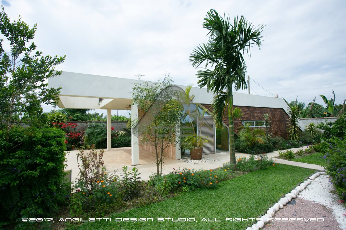 angilettidesign's tweet photo. International award winning Edge house in Uganda by Angiletti Design Studio Architects. 
Call/WhatsApp us on +256701242934 or email us on info@angiletti.com for all your unique designs. https://t.co/0UHM7lddK8