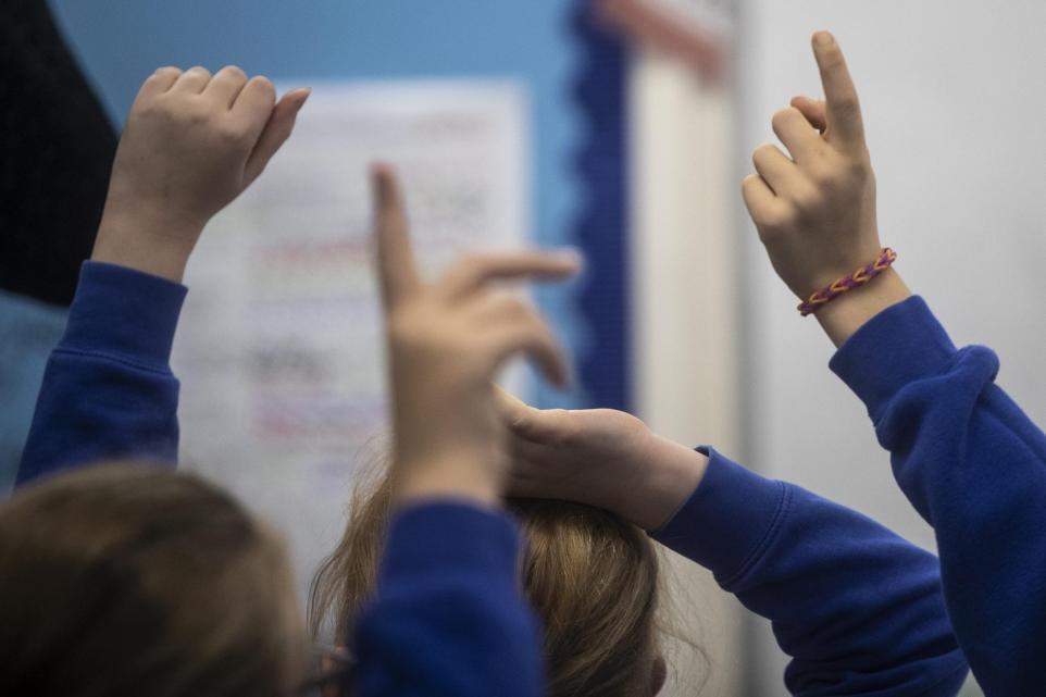 blackburntaxis's tweet photo. In Blackburn, 25% of students miss at least 10% of their school year. Let’s reduce that number together! Matrix Taxis offers reliable School Drop-Off Services to get your child to school safely and on time.
-
Download our app: https://t.co/WdUbQJmxbu
01254 56666
#blackburn https://t.co/sP4r0q5K4M
