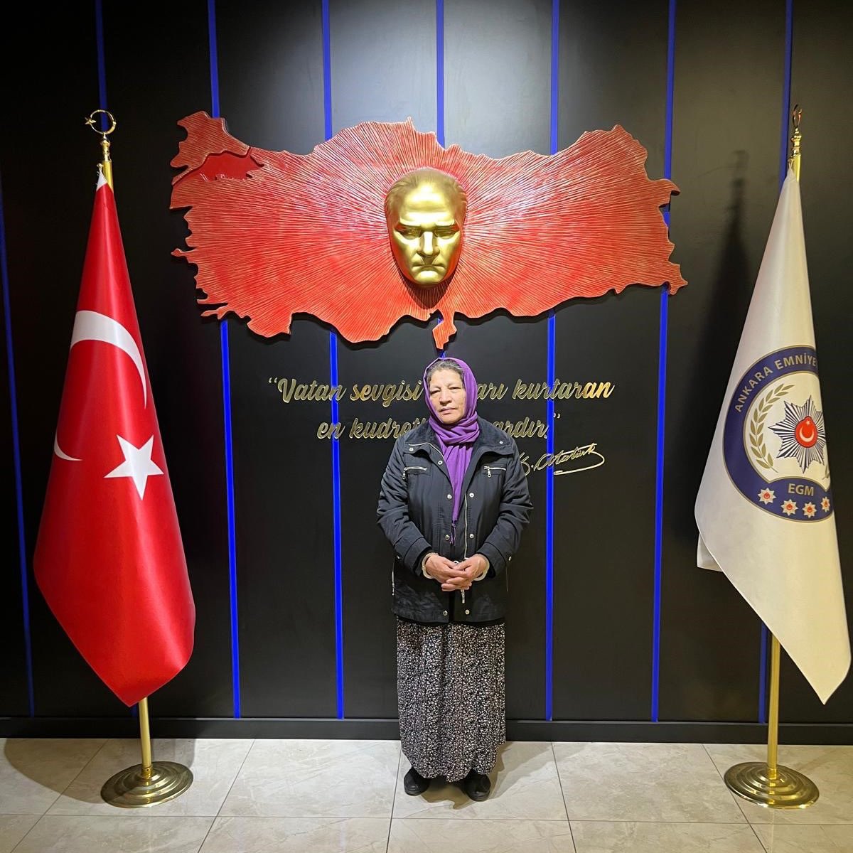 Uyuşturucu kaçakçılığından Kırmızı Bülten ile aranan Aynabat Yegenova, Ankara'da yakalandı.

#enflasyon