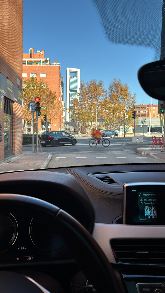 mun2154's tweet image. Madrid!!