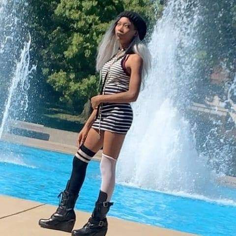 chaoticcuteness's tweet photo. More #selfies. Also I'm an emo/ alt girl who loves #rockmusic, #heavymetal, #posthardcore..etc. Give me your favorite #songs * u recommend *
#nsfwacc #sexy #kinkyemogirl #emoass #emogirl #prettygirls #chokers #hottopic #blackemogirl #germanemogirl #afrodeutsch #deutsch https://t.co/bfD549XAab