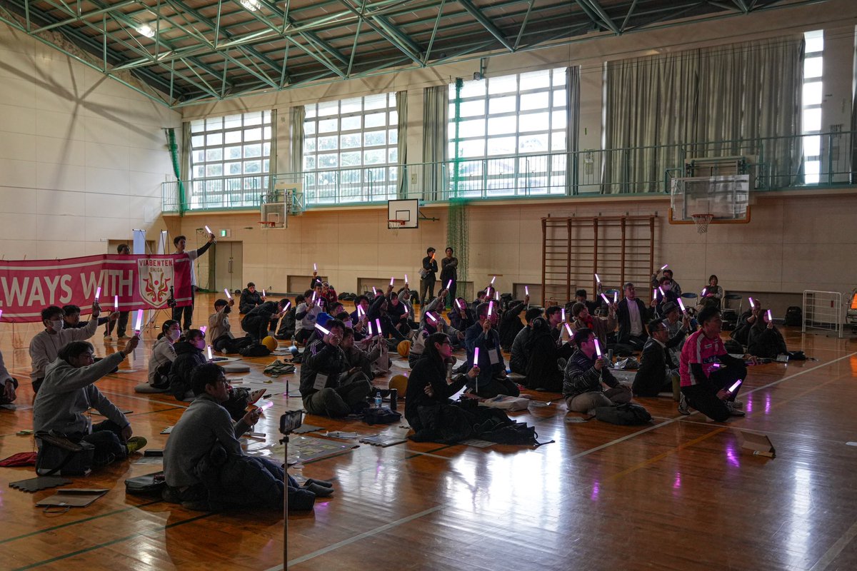 mkazu8's tweet photo. 北中樹斗の素晴らしい活躍。自身が活動してきたからこそ想いがすらすら出てくるし、見せれる写真や映像もたくさんある。大学生でこんな経験をできたことが彼の人生の物語になる。一人ひとりが主役になれるような舞台を創っていきたいね！
#ヴィアベンテン滋賀 #滋賀県にJリーグを　
@ItsutoK419 @VIABENTEN_SHIGA