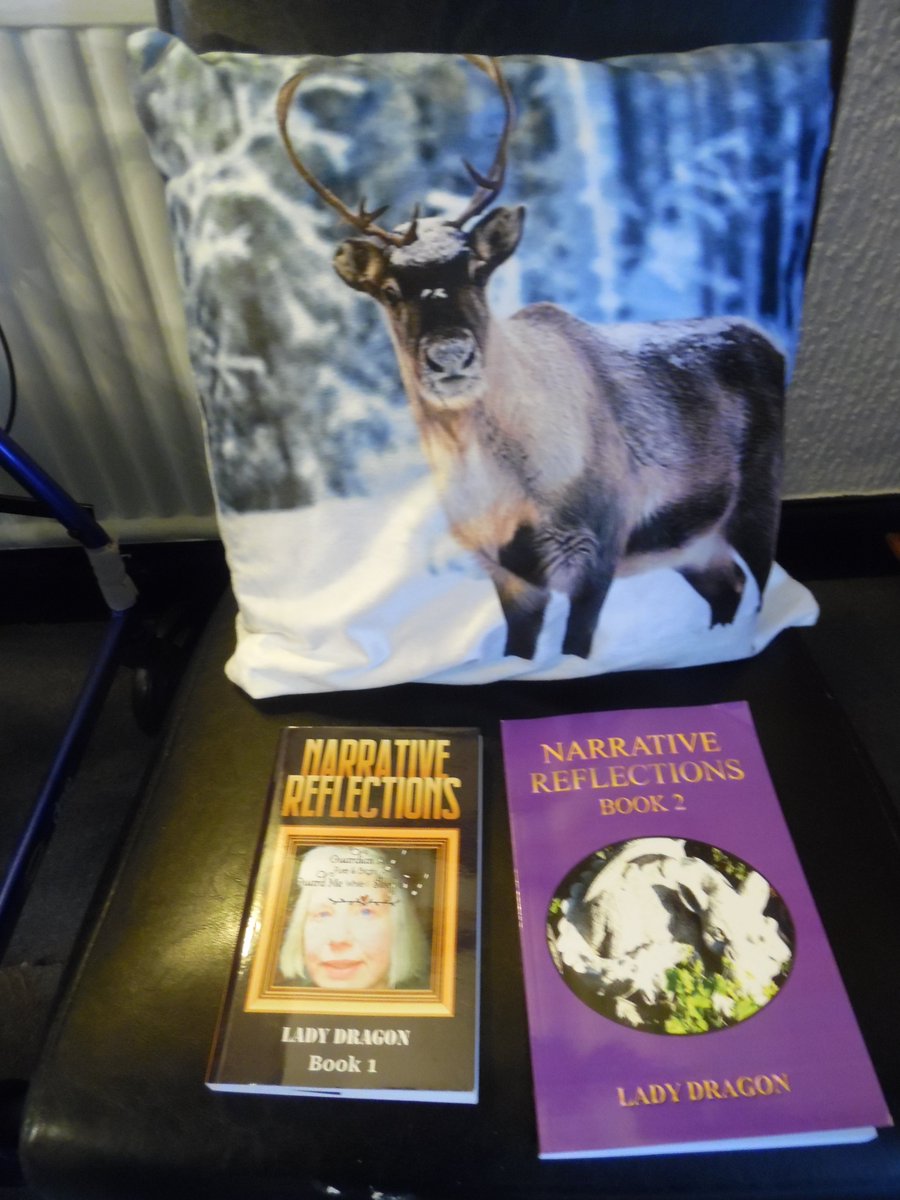 RosemaryAnneMi2's tweet image. See this Instagram photo by @u2milz555 instagram.com/p/DDHaNaHCRG-/… 
#differentydimensionofstorytelling for #cancerwarriors &amp;amp; #loversofpoetry

#Cancer
#CancerWarriorsUnite

#inspirationalwomen
#inspirationalwomensstories