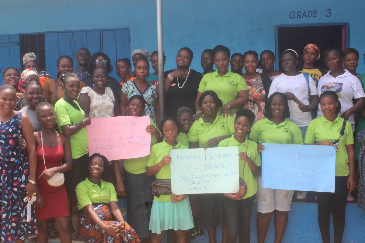 🚀 Visie 2025-2027 voor de Women's Club

Meer trainingen, coaching, een groter microleningenfonds en breder educatief aanbod. De <a href="/MinekeFndn/">Mineke Foundation</a> wil nóg meer vrouwen in Liberia helpen naar #financiële #zelfstandigheid. Samen bouwen we aan een betere toekomst! 🌱