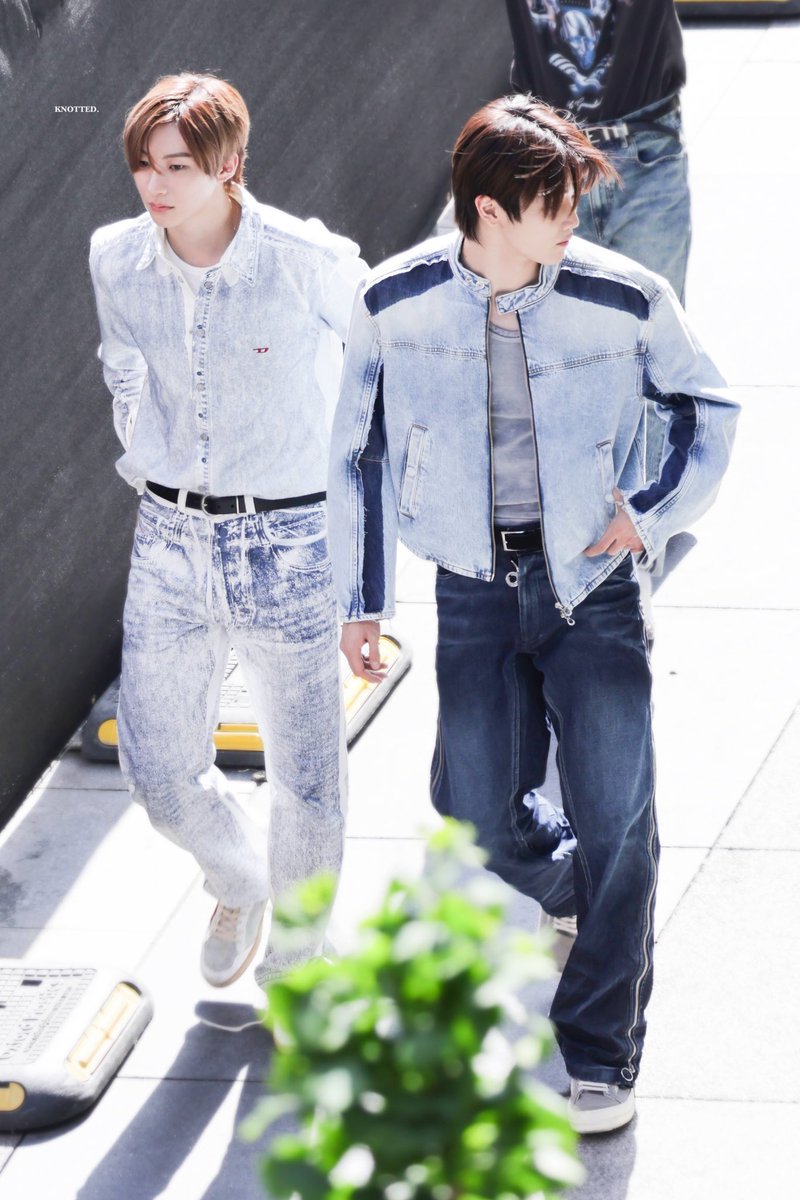 adorableantonny's tweet photo. 우리팀에성찬영있다 부럽지 https://t.co/tKS4spIqbZ