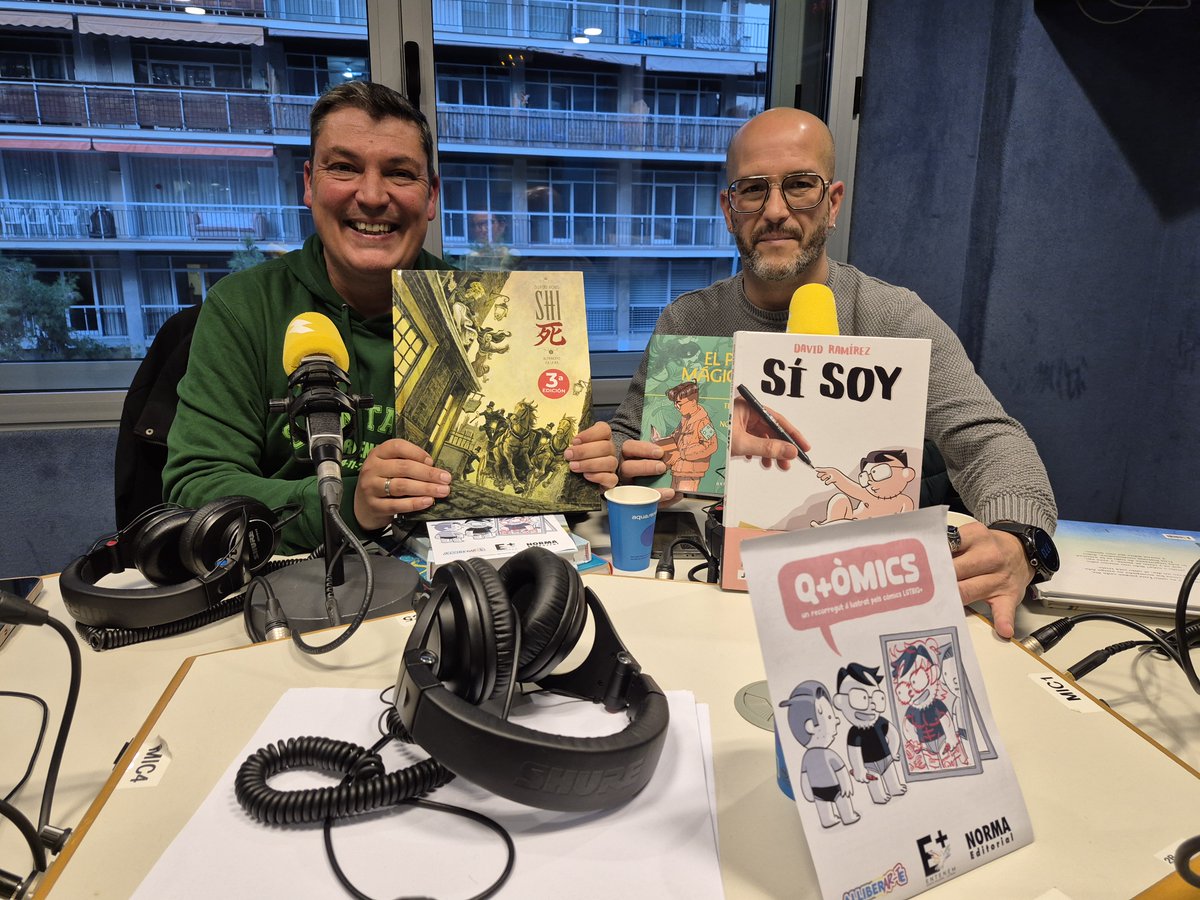 🏳️‍⚧️🏳️‍🌈 Descobrim els secrets de l'exposició 'Q+OMICS' de <a href="/Entenem_SCLGTBI/">Entenem Santa Coloma LGTBIQ+ 🏳️‍🌈🏳️‍⚧️</a> amb dos dels seus responsables <a href="/XaviVillena/">Xavi Villena</a> i <a href="/jmurciacas/">jose murcia</a>. Una exposició amb perspectiva de gènere i per a tots els públics 3cat.cat/3cat/politique…… (A partir del min 44'20'')