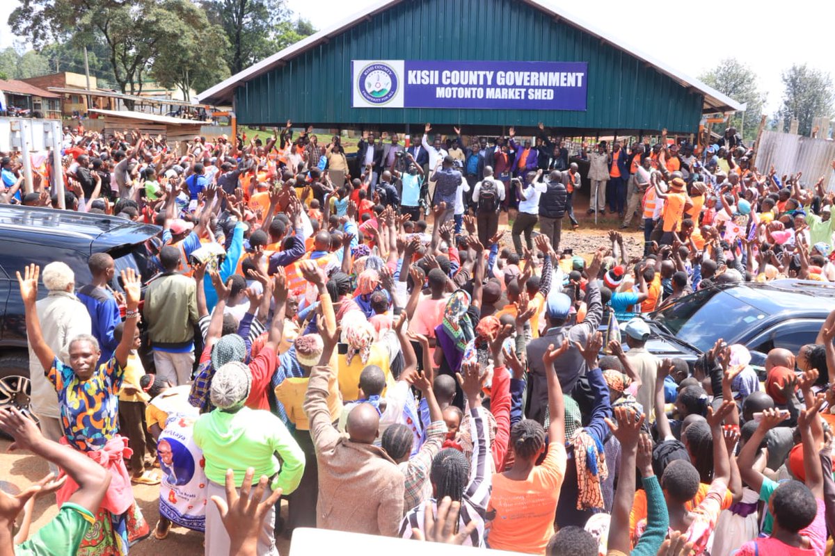 I officially opened Motonto market today. Traders now have a condusive  environment to sell their goods. We will continue improving markets in all the 45 wards of our county.