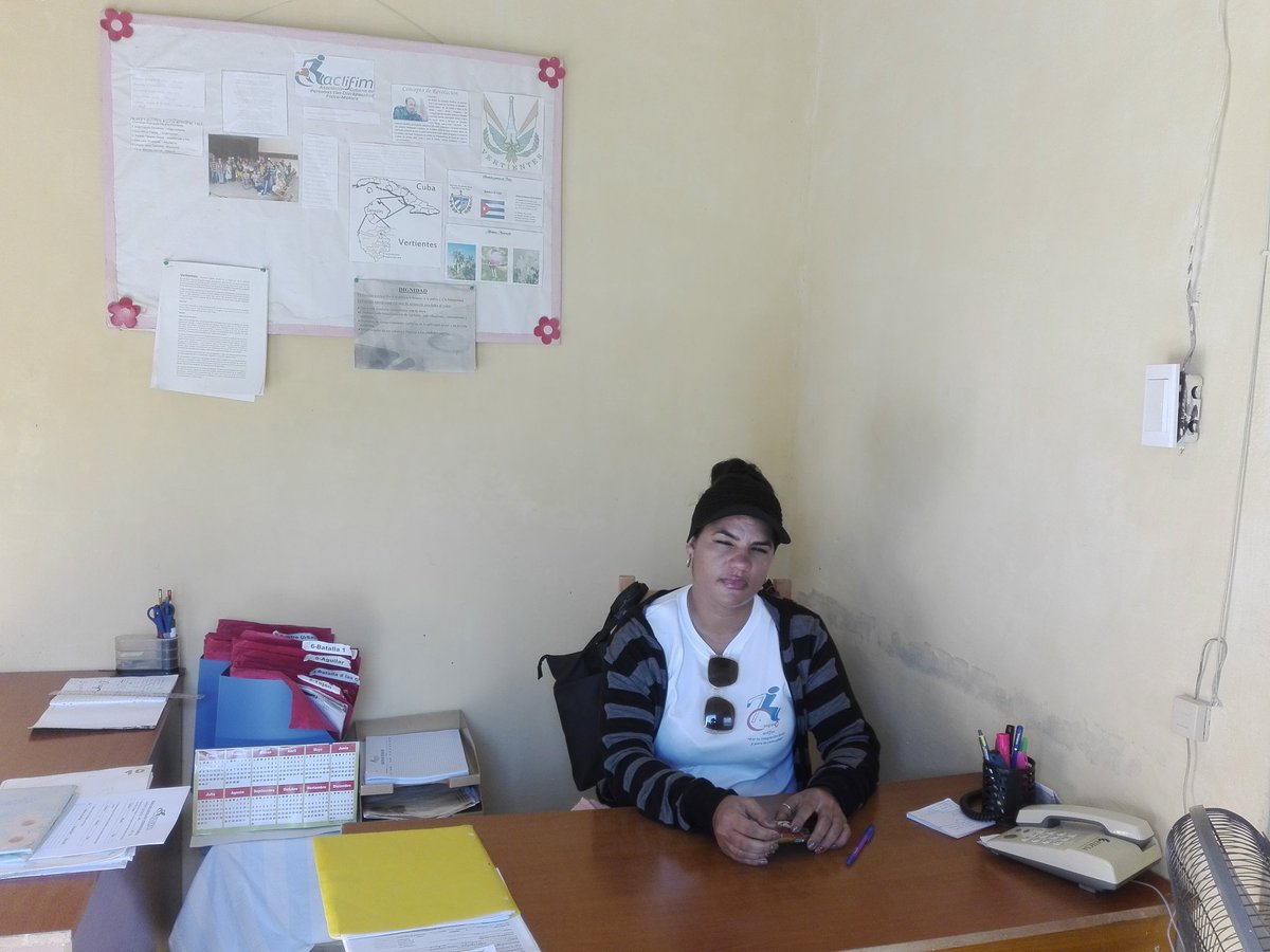 DCMMJayde's tweet photo. Dagmara Artiles de la Torre, presidenta de la #ACLIFIM en #Vertientes #Camagüey proyecta como  acción de trabajo continuar fortaleciendo el vínculo con entidades, en aras de mantener el bienestar de los asociados. #Hoy
#DíaPersonaConDiscapacidad
@MINSAPCuba https://t.co/AxWrpZ0eew