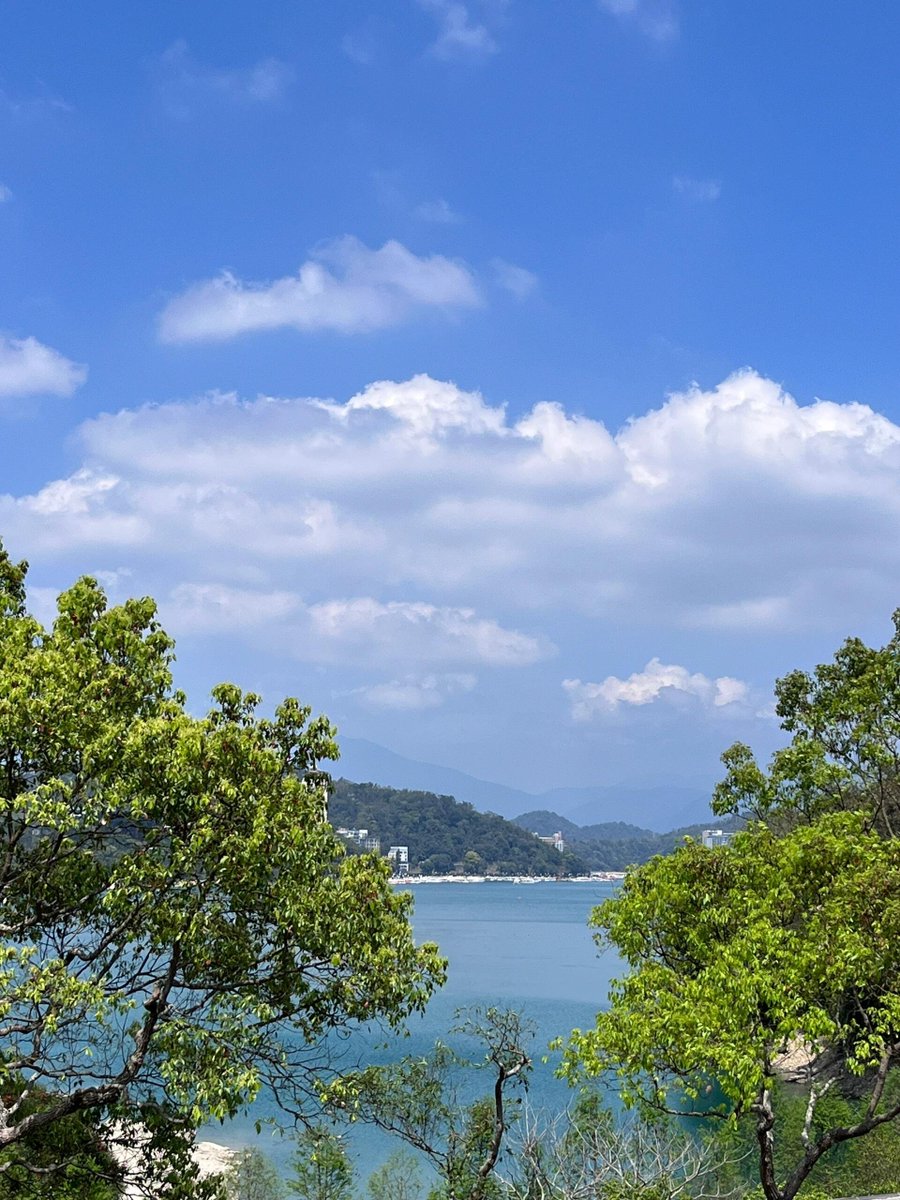 Spoilsfs's tweet photo. 日の出が待ち遠しくて、日の入りが待ち遠しくて、すべてすばらしくて、すべて私の望み通りです https://t.co/GzTJa1D3H1