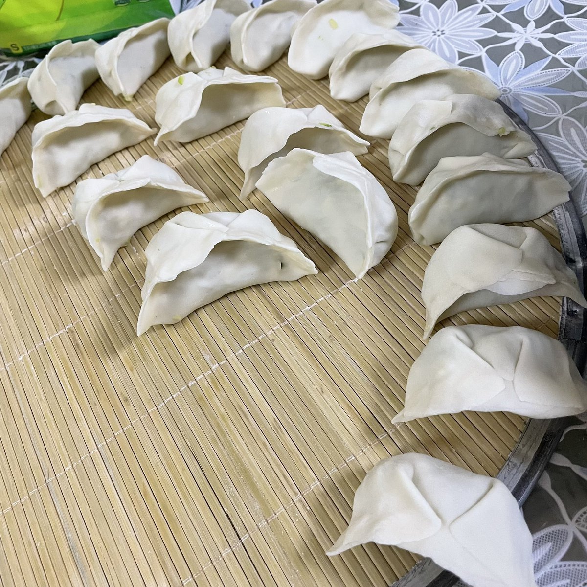 福利姬十一是失野分享的黄推图片2 - 网红私拍内容