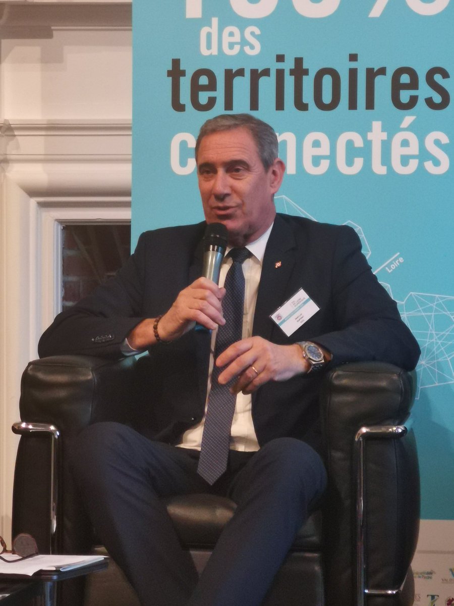 Jean-Luc Dupont Président du @SIEL37 : "La donnée pour la donnée n'a pas de sens. Il faut éviter la surenchère. La donnée doit toujours être au service des usages." 

#ASCT