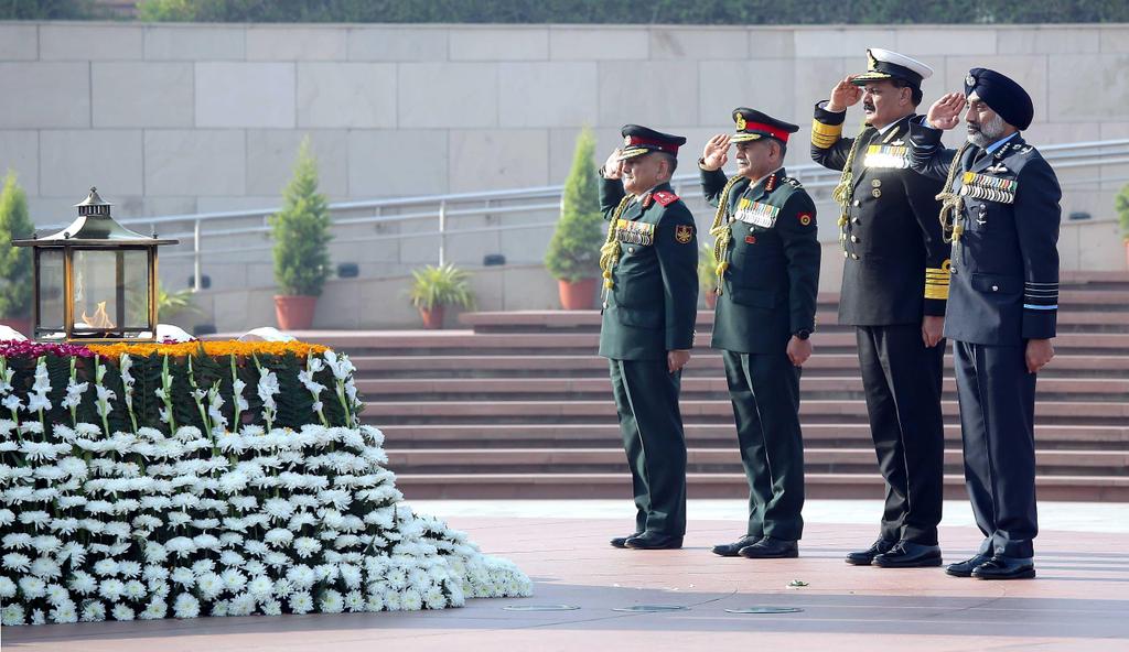 indiannavy's tweet image. With the #NavyDay2024 Ops Demo by the #IndianNavy scheduled at Puri on #04Dec 24, Gen Anil Chauhan #CDS, Adm Dinesh K Tripathi #CNS, Gen Upendra Dwivedi #COAS &amp;amp; Air Chief Marshal A P Singh #CAS paid homage to the bravehearts who laid down their lives in service of the Nation, at