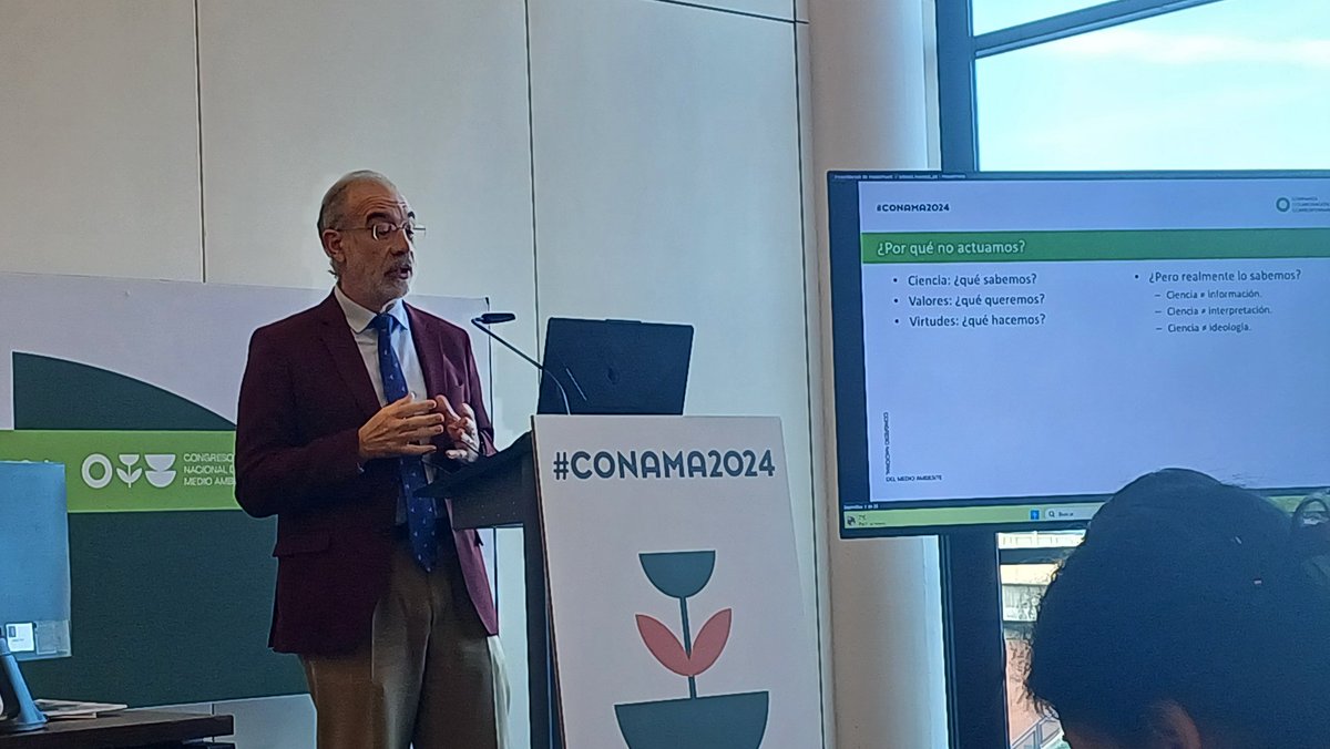 Meli_MartinV's tweet photo. @UProfesional en #CONAMA en la Actividad Especial "Ética y #deontologia para el planeta". Nos acompaña @EmilioChuvieco, #CatedraEticaAmbiental @UAHes. Se refiere a la #Conversiónecológica
SABER-QUERER- HACER 
- Cambio de valores
- Cambio de comportamiento
- Cambios sociales https://t.co/tGixWdOrLJ