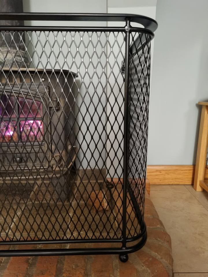 RidgewayOnline's tweet image. A big thank you to Lismoll Engineering for sharing images of our expanded metal mesh used to create these stunning fireguards great work! 

ridgewayindustrial.com

#expandedmetalmesh #ridgewayindustrial #metalmesh