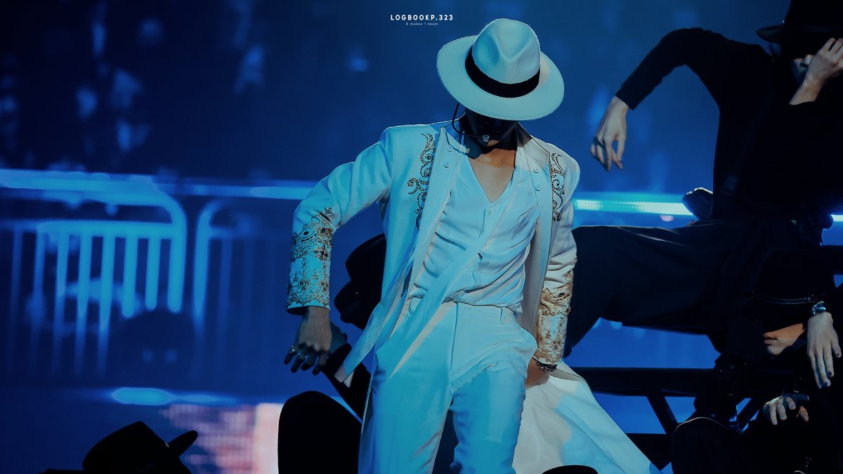 logbookP.323 tweet media