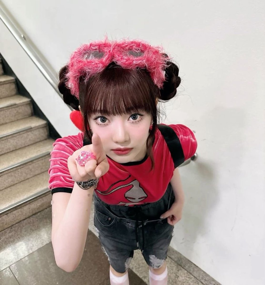 空. Log Out tweet media