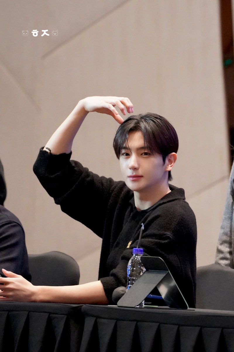 241202 KPOPMERCH
            🧸✨
#더보이즈  #현재 #HYUNJAE #THEBOYZ