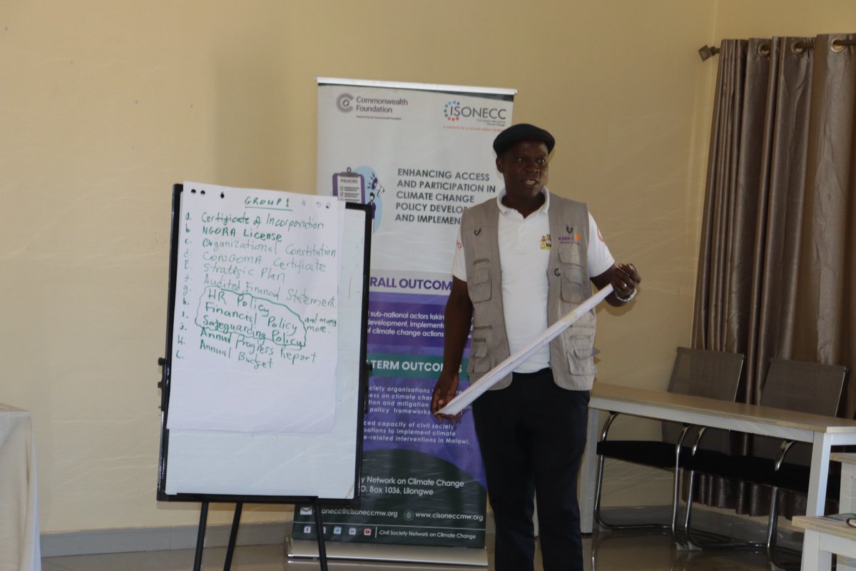 cisonecc_malawi's tweet photo. Today we are continuing with the #ResourceMobilizationTraining

Our goal: Enhancing access to climate finance to drive the implementation of policies, plans, and strategies.

#ClimateAction #ClimateFinance #CSOImpact https://t.co/ejMQaXbTQ5
