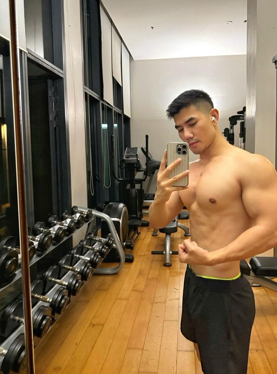 lullabirs's tweet photo. Hallo JayaPura, Saya Julian Andika, Saya Terapis Pijat Khusus Pria 
Melayani Pijat ++ - Pijat Vitalitas - Pijat Cape 

Menerima incal dan outcal yuk yang mau incal dan Outcall bisa Dm ke wa ya mas..

Privasi aman 💯%

#pijatjayapura
#gayjayapura
#pijatpriajayapura https://t.co/a6uWSstmlr