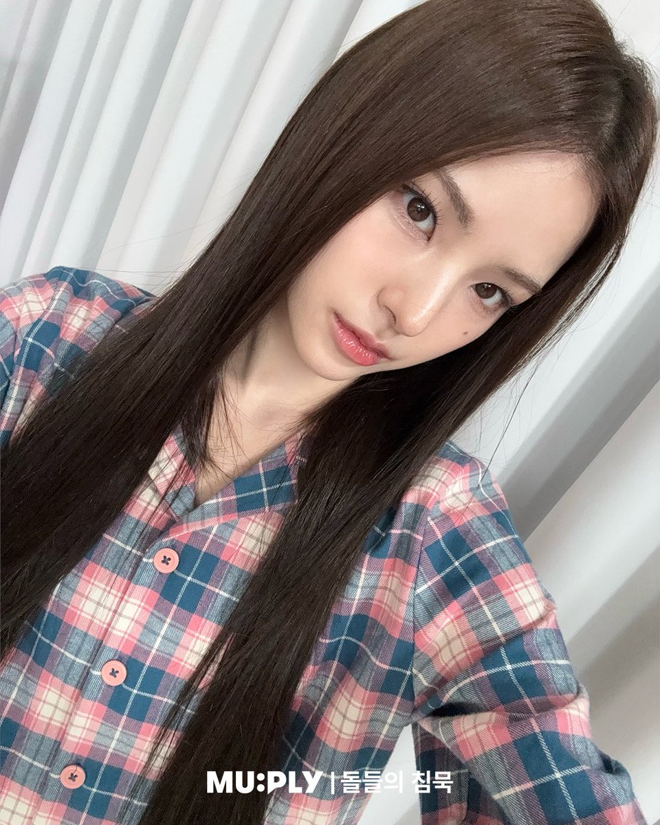MUPLY_PLAYLIST's tweet photo. #돌들의침묵 | @izna_offcl
이즈나 최고 미인 나와,
마이:나
방지민:나
윤지윤:나나
코코:나
유사랑:나나
최정은:나나
정세비:오 나나나
어어 인정할게.

최고 미인 이즈나 돌침 보러가기🎀
https://t.co/rZVwDSoii0

#izna #이즈나 #IZNA https://t.co/bZQR6uP6BX