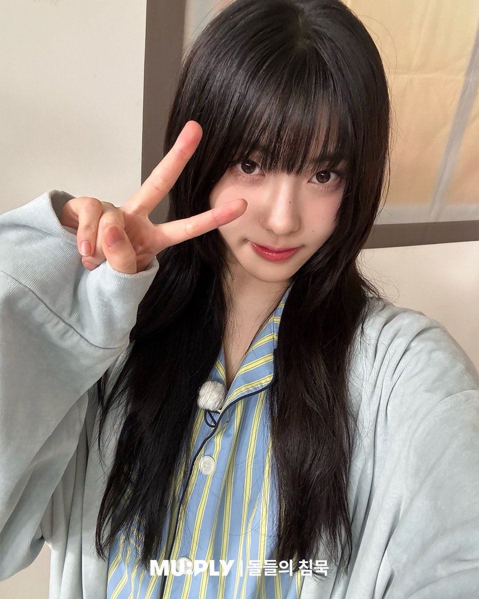 MUPLY_PLAYLIST's tweet photo. #돌들의침묵 | @izna_offcl
이즈나 최고 미인 나와,
마이:나
방지민:나
윤지윤:나나
코코:나
유사랑:나나
최정은:나나
정세비:오 나나나
어어 인정할게.

최고 미인 이즈나 돌침 보러가기🎀
https://t.co/rZVwDSoii0

#izna #이즈나 #IZNA https://t.co/bZQR6uP6BX