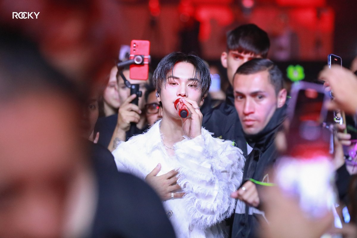 wonijin_ent's tweet photo. [POST]
2024 DANCE WITH ROCKY
IN COLOMBIA

✏ https://t.co/uyVt8gnf9y

#라키 #ROCKY
#DANCE_WITH_ROCKY
#NAVER_POST https://t.co/FIjmm1yqJG