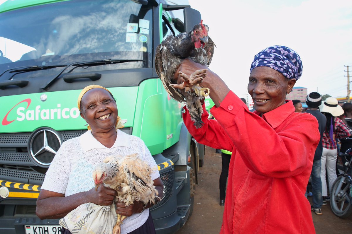 This week #SambazaFurahaNaSafaricom campaign is in Nairobi region to make your holidays unforgettable! There are gifts to be won including airtime, phones, live goats, chicken and many more! What would you like to win from the <a href="/SafaricomPLC/">Safaricom PLC</a> caravan? <a href="/ASK0FU__/">Askofu™️</a>  <a href="/MorrisGitongaK1/">Morris</a>