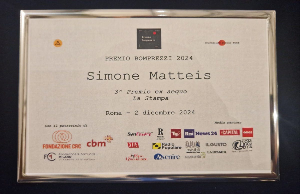 simone_matteis_'s tweet photo. La storia di Yarislav (su @LaStampa), si è aggiudicata il 3° posto al Premio #Bomprezzi dedicato alla narrazione della #disabilità
Dopo il premio Nunzio Bassi dell'anno scorso, sono contento di quest'altro riconoscimento al mio lavoro dall'Ucraina!
Qui⤵️
https://t.co/0y7EvqoXov https://t.co/Nm3QByjv5y