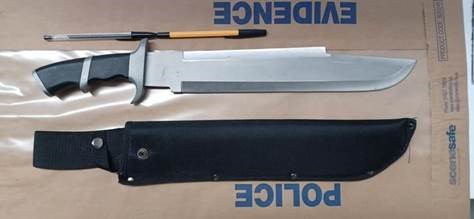 Officers from the MPS Territorial Support Group were patrolling Finsbury Park when they stopped a vehicle. Grounds existed for the occupants of the vehicle to be searched and upon searching the vehicle, officers found two knives. Both males were arrested. #zerotolerance
