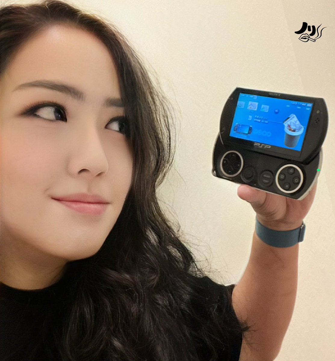 dai19551's tweet photo. 撮ってみた(15年物👾)
#PSPgo
#プレイステーションの日
#プレイステーション30周年 https://t.co/0dXzZxfG06