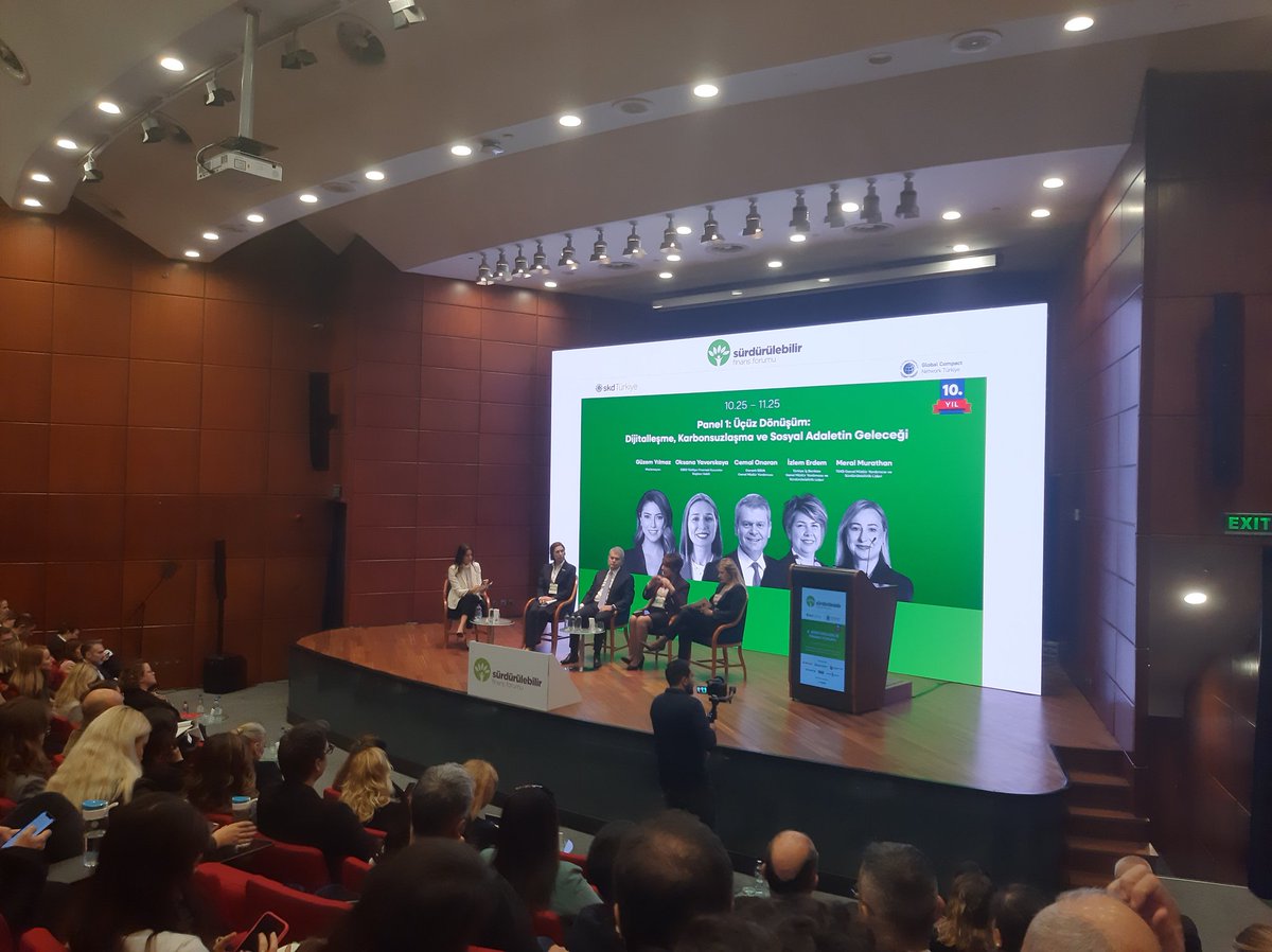 Moskops's tweet photo. İş Bankası'ndan KOBİ'ler için dijitallesme adımları.
Türkiye İş Bankası Genel Müdür Yardımcısı ve Sürdürülebilirlik Lideri İzlem Erdem: "100 KOBİ ile çalışma gerçekleştireceğiz" https://t.co/ElmQJfnmqp