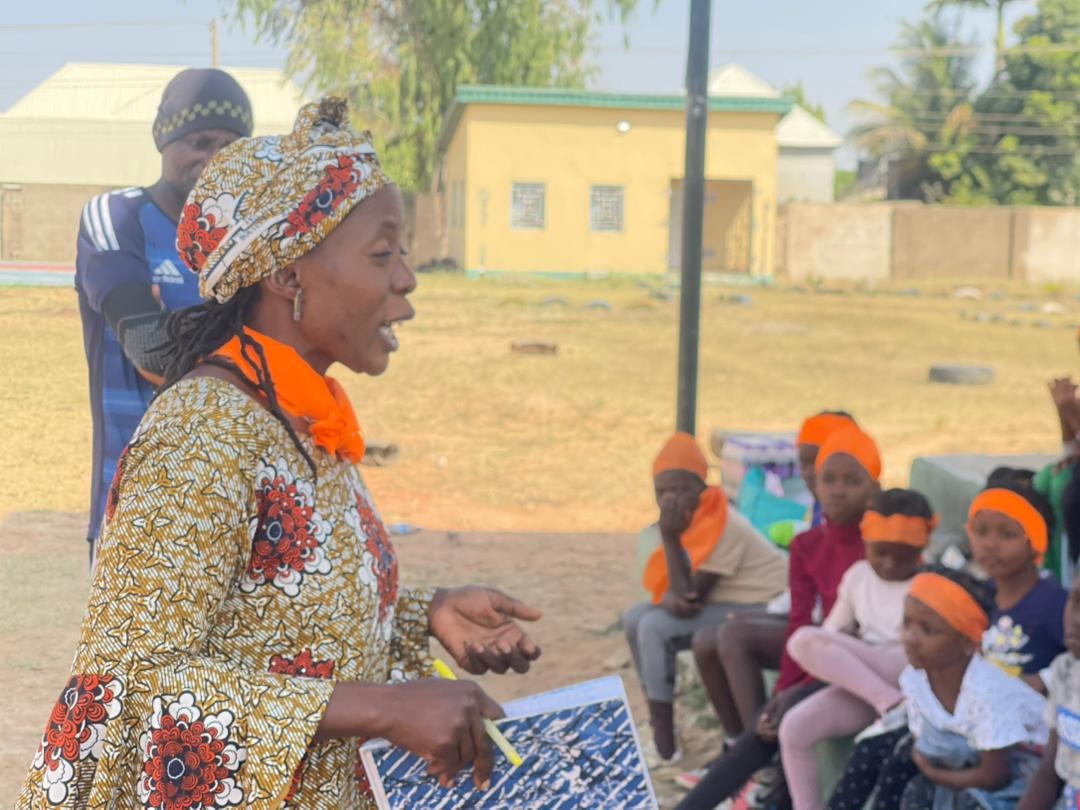 orahbayitfound1's tweet image. How can we create a safer, more supportive community? Our #PlayAndExcel girls explored this during our 16 Days of Activism against GBV, taking steps towards lasting change and personal safety. #NoExcuse #16daysofactivism #TimetoAct #TakeAction #community #personalsafety