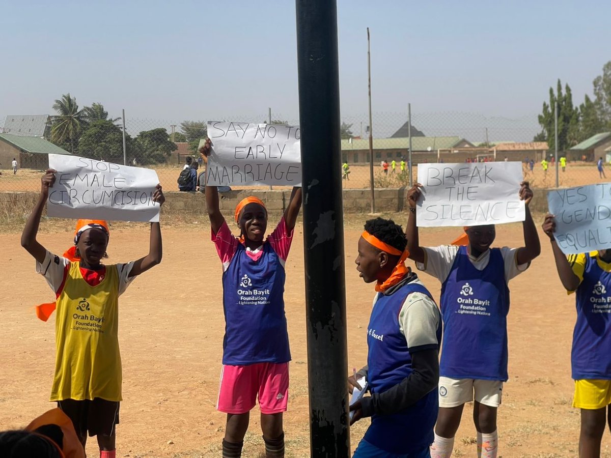 orahbayitfound1's tweet image. How can we create a safer, more supportive community? Our #PlayAndExcel girls explored this during our 16 Days of Activism against GBV, taking steps towards lasting change and personal safety. #NoExcuse #16daysofactivism #TimetoAct #TakeAction #community #personalsafety