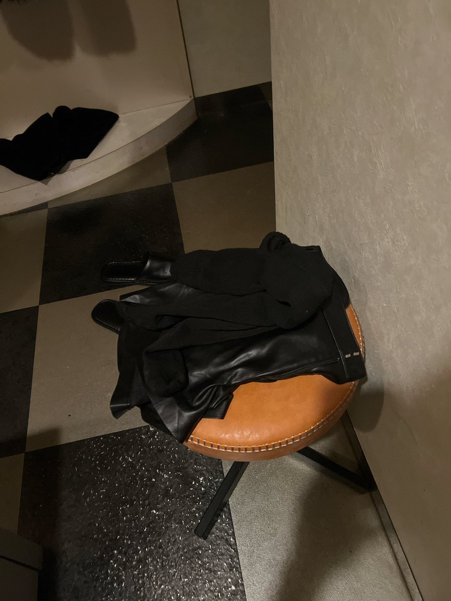 やばいやばい！
電車で道案内してあげた、フィリピン人の女(スペインとのハーフ)即った！
こっちは英語も喋られへんのにPatago駆使して頑張った。
展開急過ぎて歌舞伎町やのにホテル見つからずテンパった笑