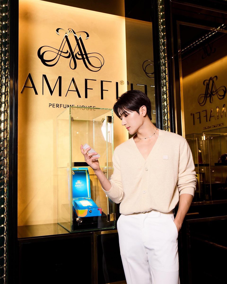 lekoi913's tweet photo. 241203 #현재 인스타 https://t.co/wLCMFCn3z4
