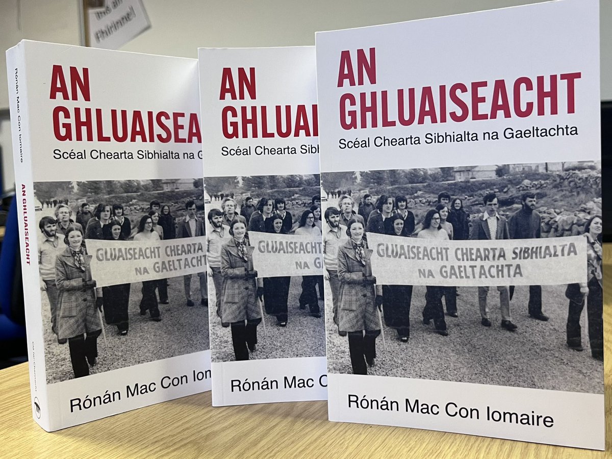 Iris Aniar (@irisaniar) on Twitter photo Tá trí chóip den leabhar An Gluaiseacht, Scéal Chearta na Gaeltachta le gruachtáil at an gclár inniu agus Beidh muid ag labhairt le údar an leabhair Rónán Mac Con Iomaire. Bígí linn! <a href="/CloIarChonnacht/">Cló Iar-Chonnacht</a> <a href="/RTERnaG/">Raidió na Gaeltachta</a> <a href="/ronanmaccon/">Rónán Mac Con Iomaire</a> Tá trí chóip den leabhar An Gluaiseacht, Scéal Chearta na Gaeltachta le gruachtáil at an gclár inniu agus Beidh muid ag labhairt le údar an leabhair Rónán Mac Con Iomaire. Bígí linn! <a href="/CloIarChonnacht/">Cló Iar-Chonnacht</a> <a href="/RTERnaG/">Raidió na Gaeltachta</a> <a href="/ronanmaccon/">Rónán Mac Con Iomaire</a>