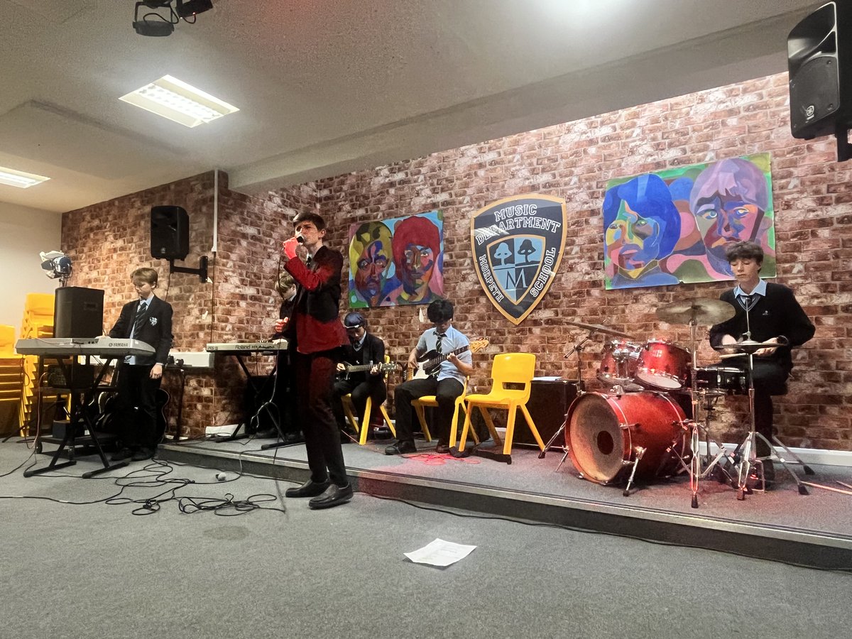Morpeth School Rock School students are in full swing, rehearsing for their upcoming lunchtime concerts in the Music Basement on: 10th and 12th December. Support our talented musicians as they bring the house down with their incredible performances!
@morpethsch