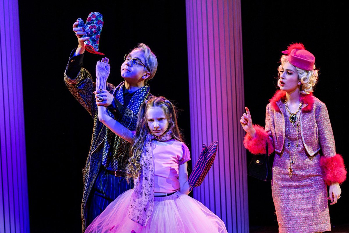 Helsingin Kaupunginteatteri tweet media